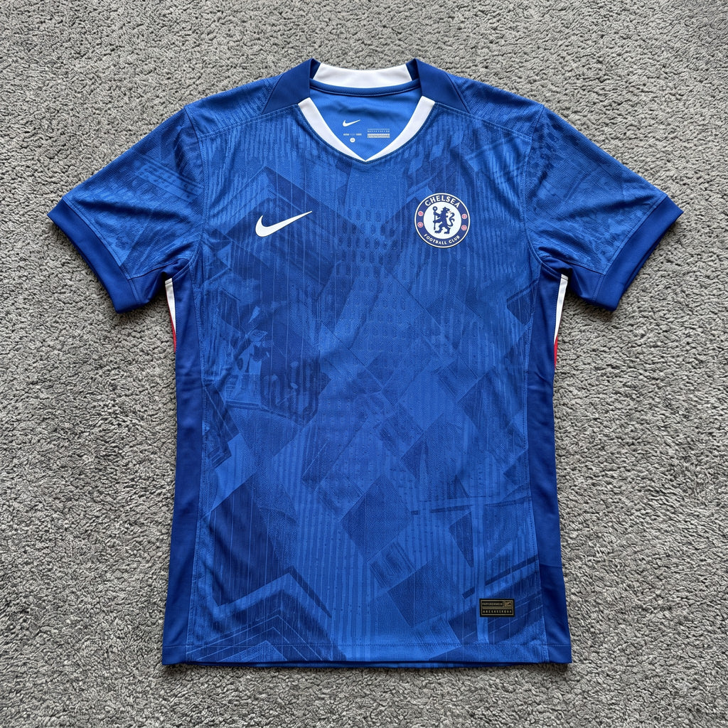 Nike Chelsea F.C. 202526 home jersey