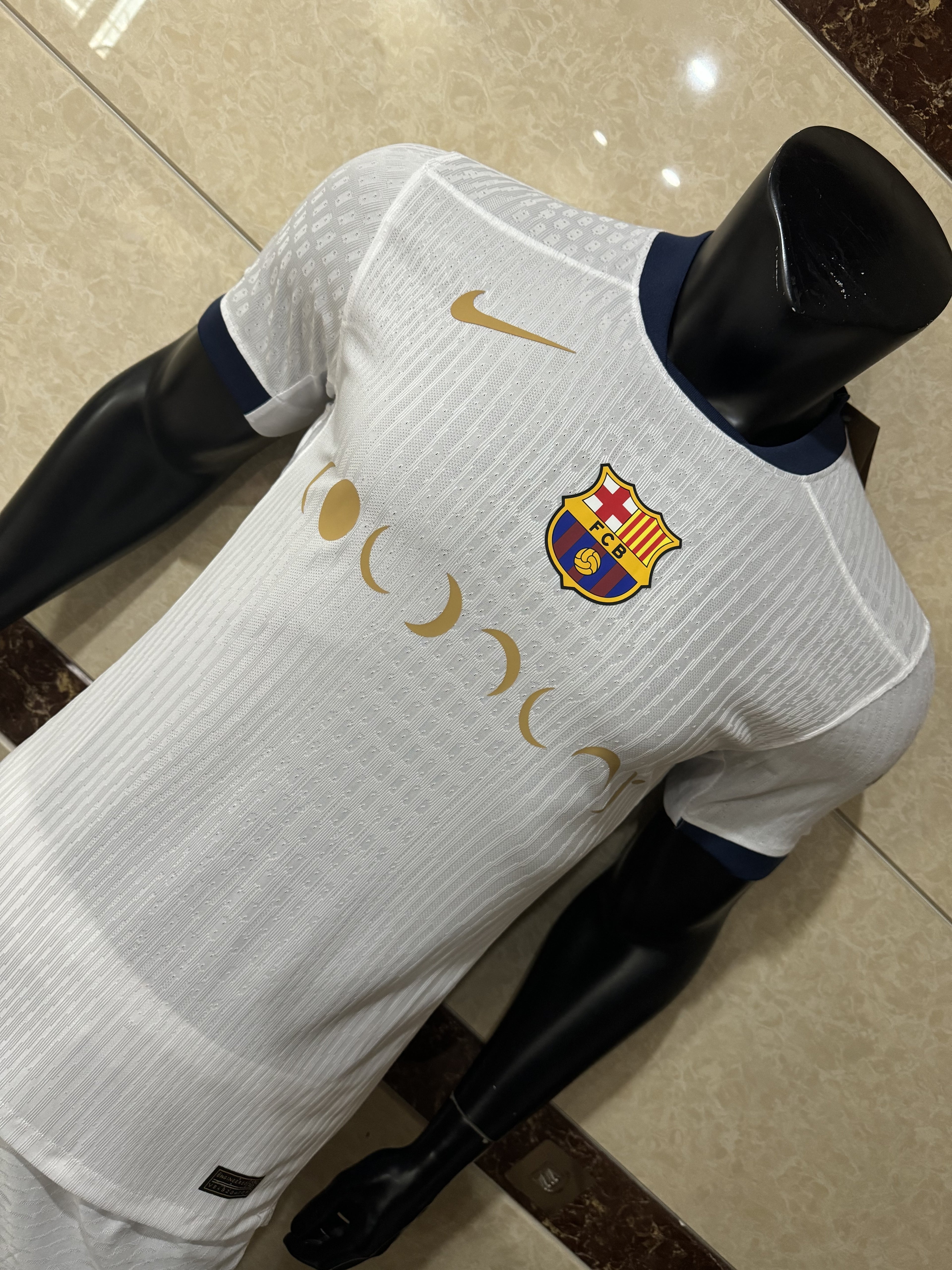 BarcelonaBarcelona home jersey Player Version 202324