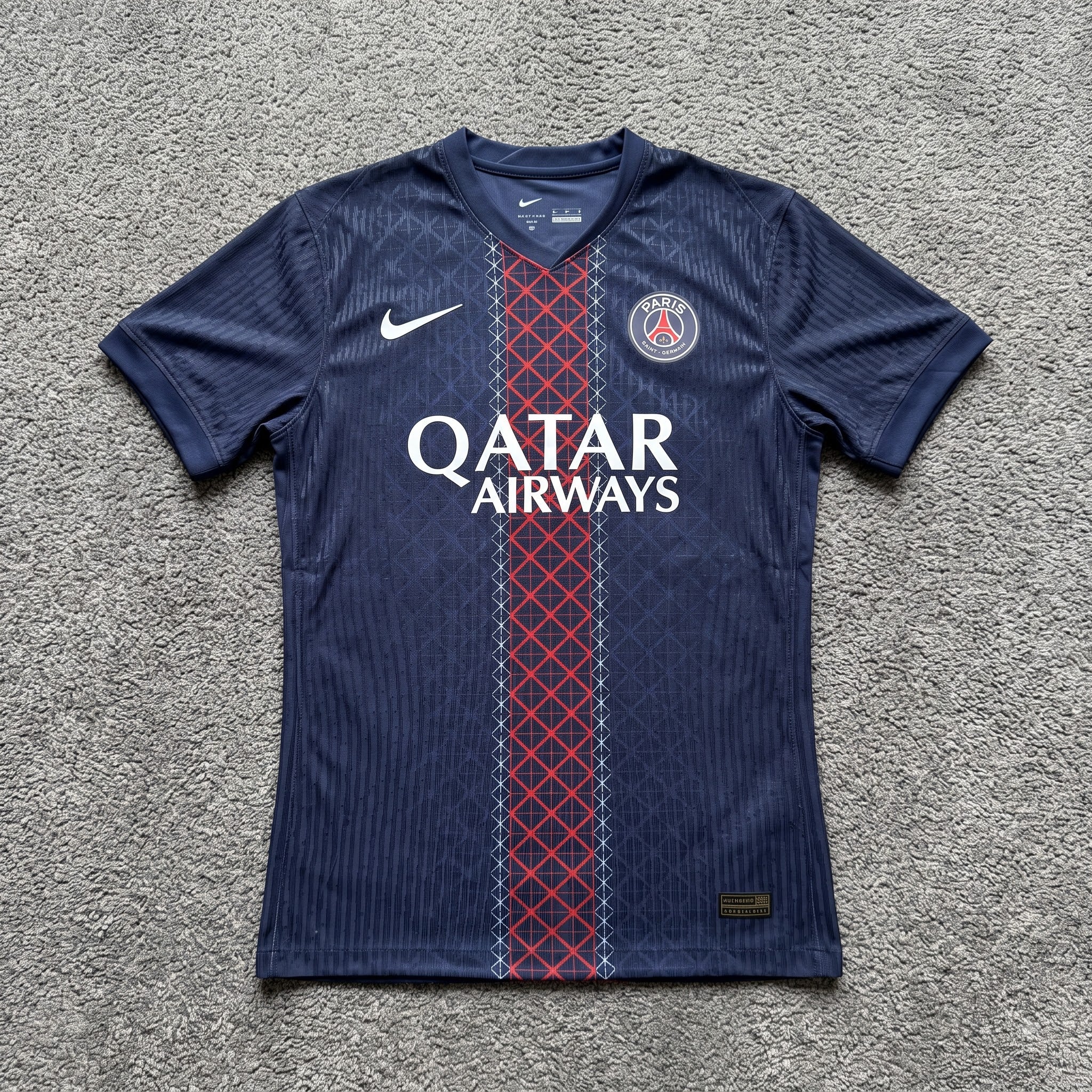 Nike Men's Paris Saint-Germain Stadium Home Dri-FIT Soccer Jersey 25-26