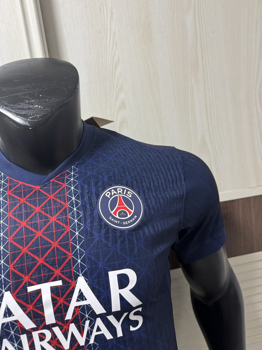 Nike Men's Paris Saint-Germain Stadium Home Dri-FIT Soccer Jersey 25-26