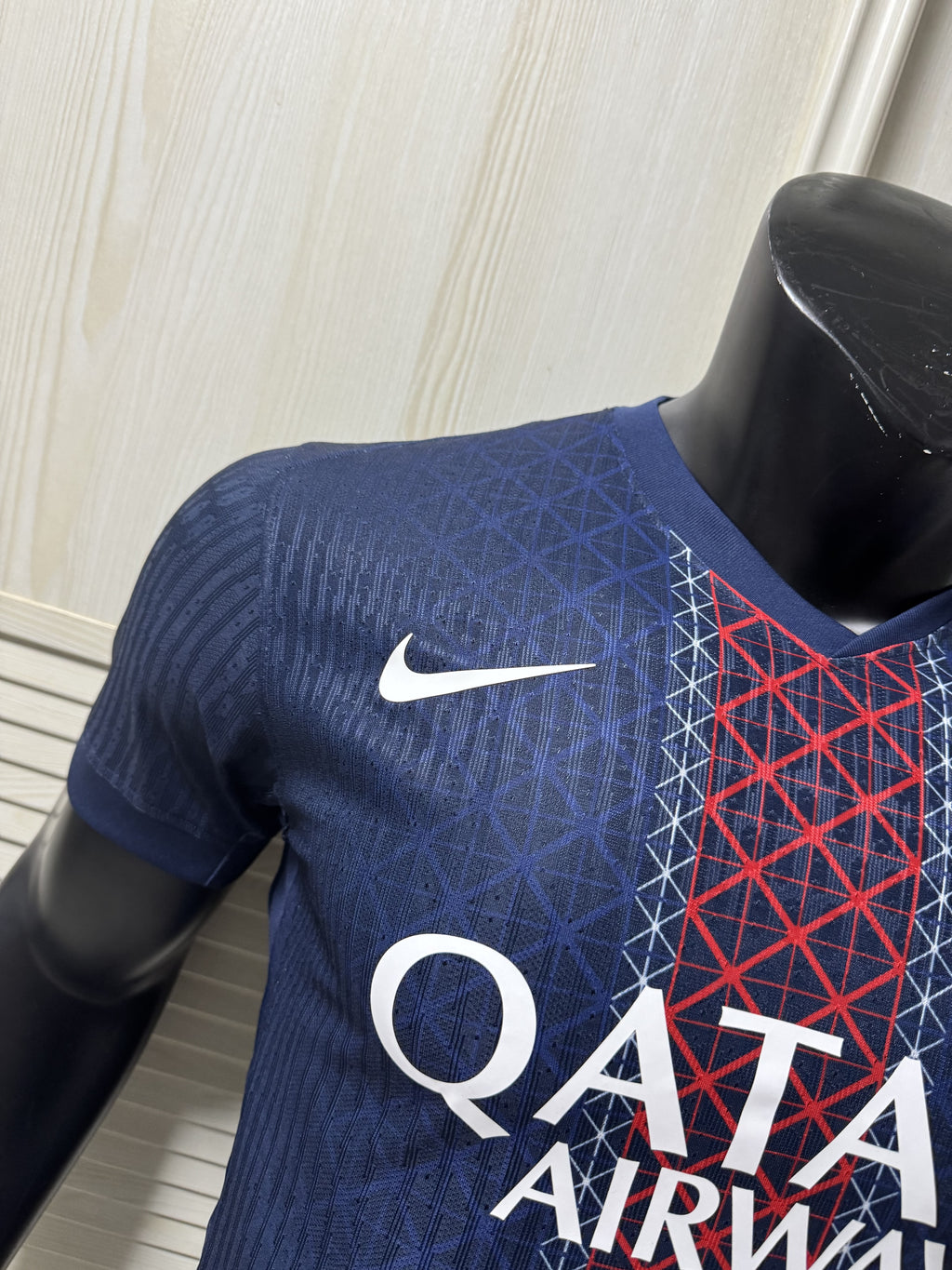 Nike Men's Paris Saint-Germain Stadium Home Dri-FIT Soccer Jersey 25-26