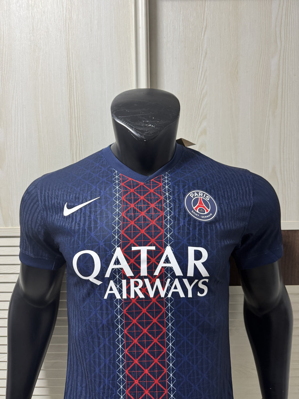 Nike Men's Paris Saint-Germain Stadium Home Dri-FIT Soccer Jersey 25-26