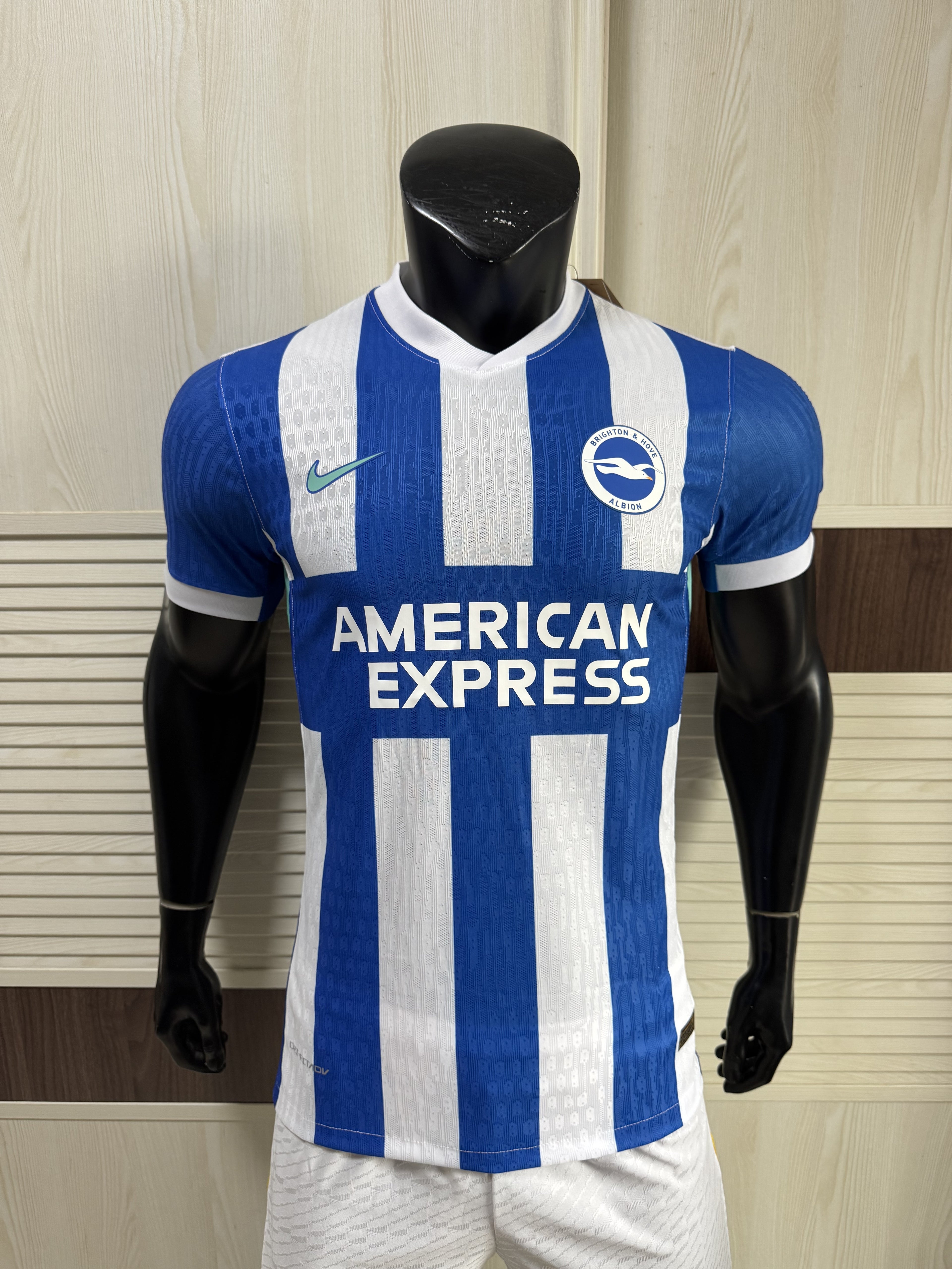 Brighton Home Jersey 2025-2026