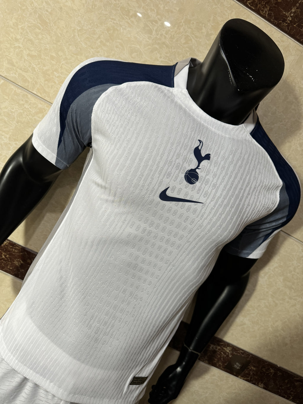 Tottenham Hotspur 202526 Stadium Home