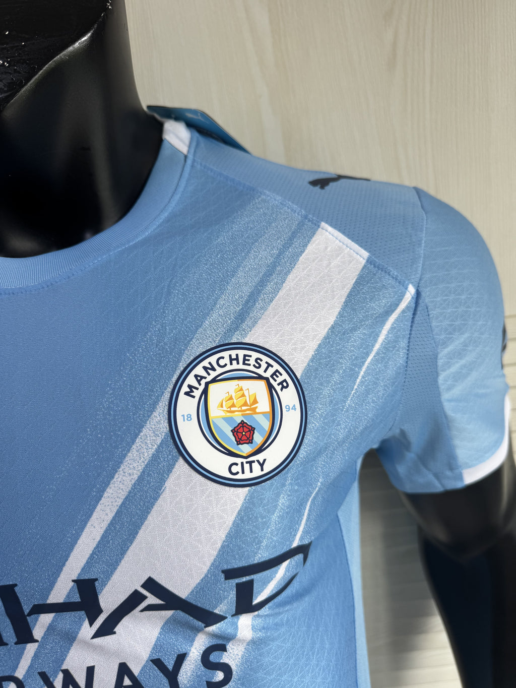 Man. City Home 2526 Standard Kit