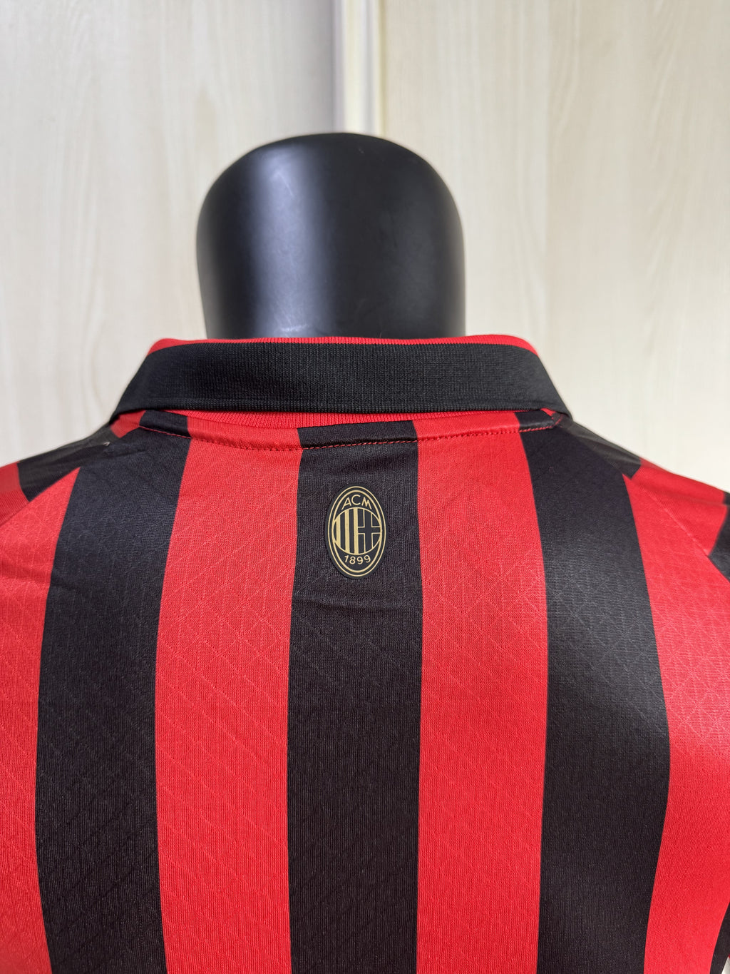 Jersey AC Milan 2425 125th Anniversary Edition Retro