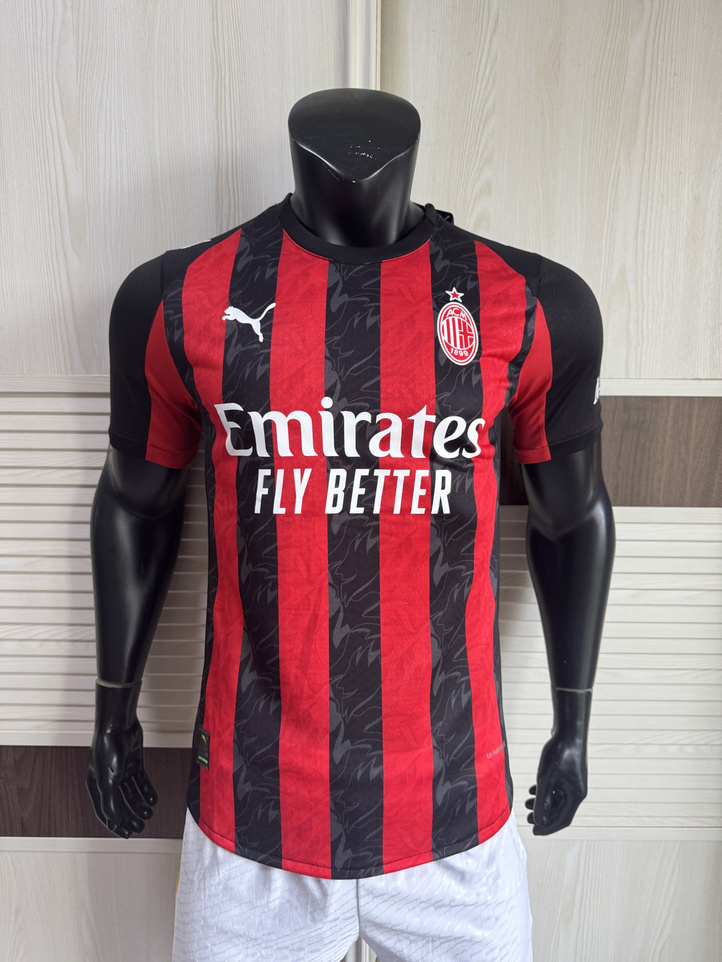 MILAN HOME AUTHENTIC 202526 JERSEY