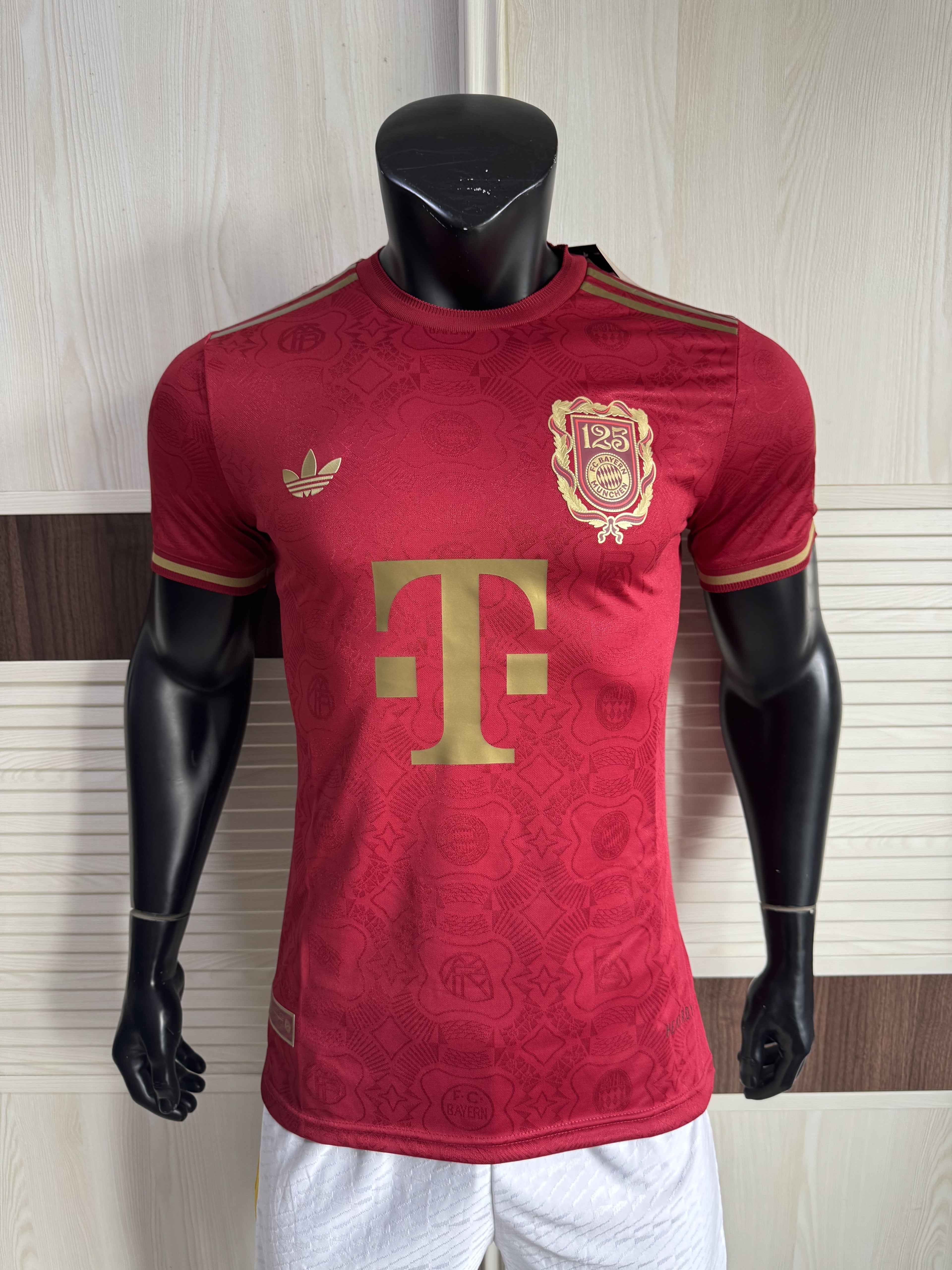 Bayern Munchen 20252026 125th Anniversary Edition Red