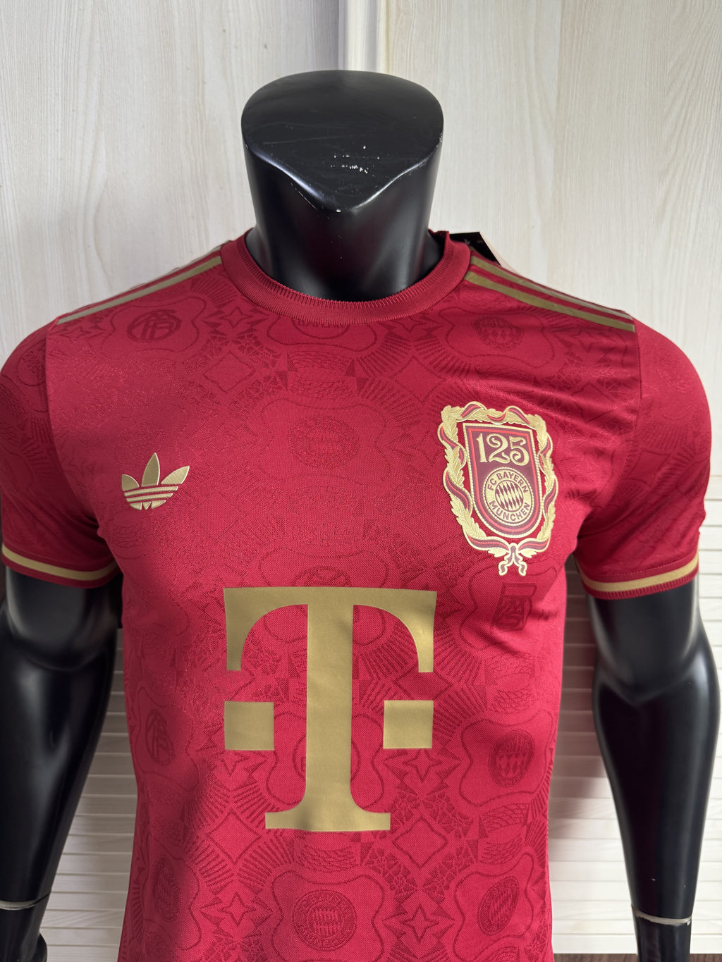 Bayern Munchen 20252026 125th Anniversary Edition Red
