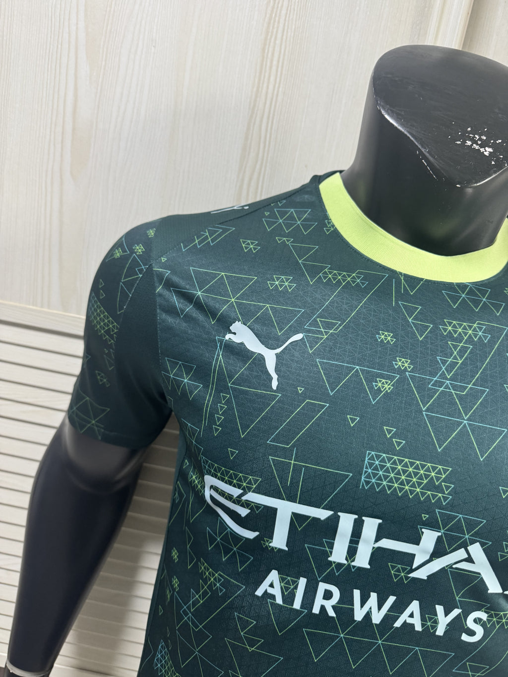 PUMA MANCHESTER CITY 4TH JERSEY SHIRT 2025-2026
