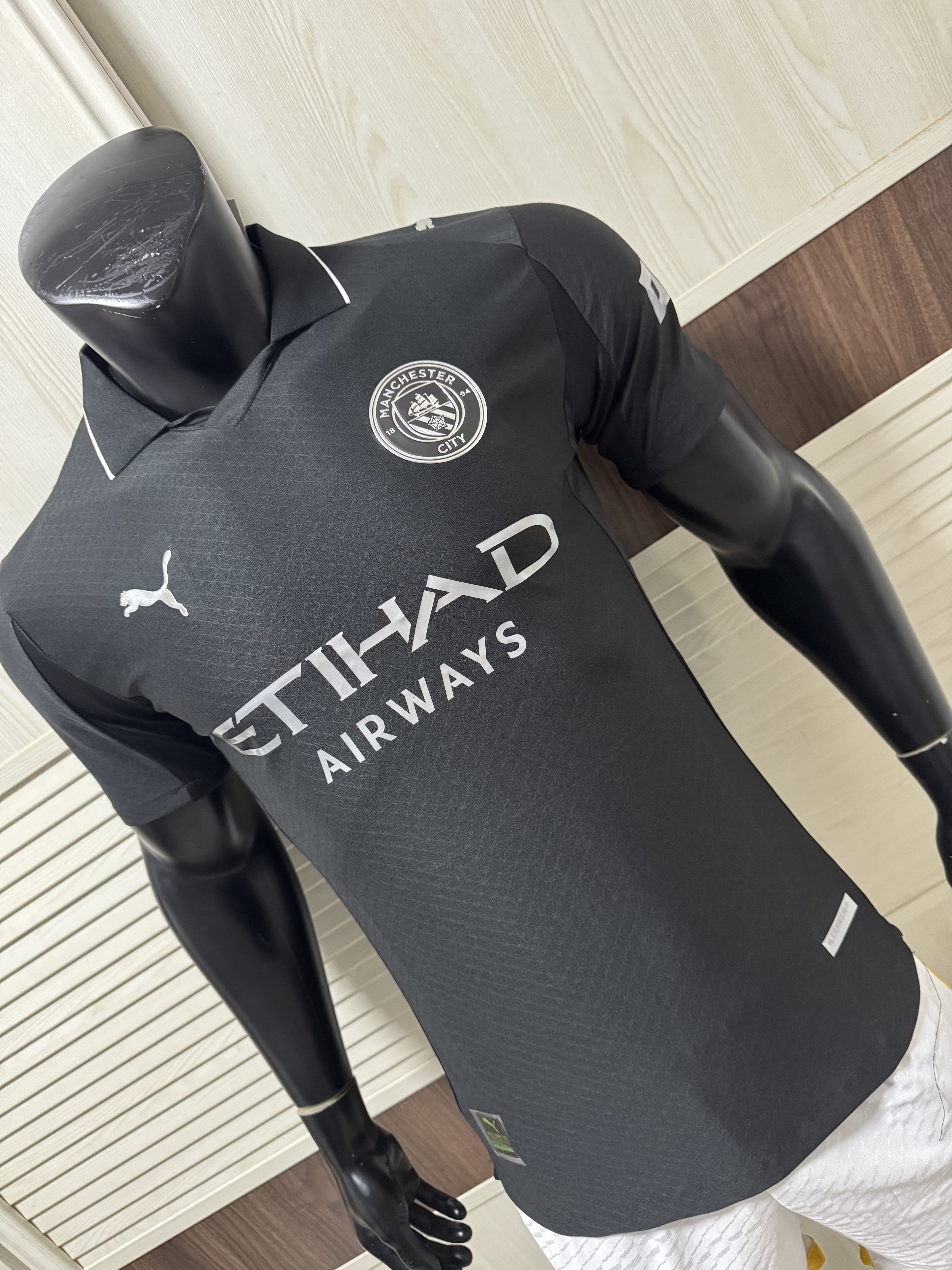 Puma Manchester City 2526 Away Shirt