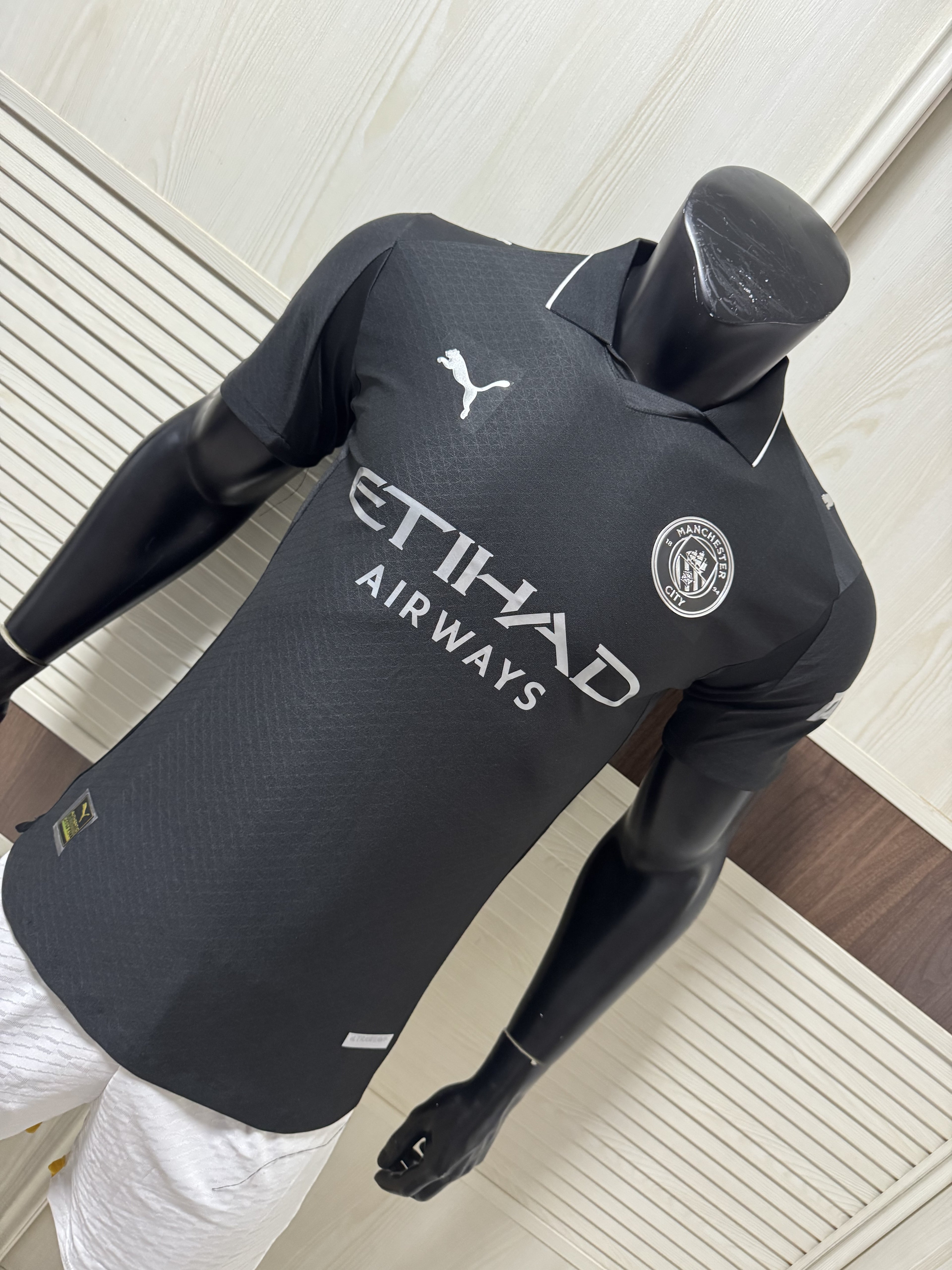 Puma Manchester City 2526 Away Shirt