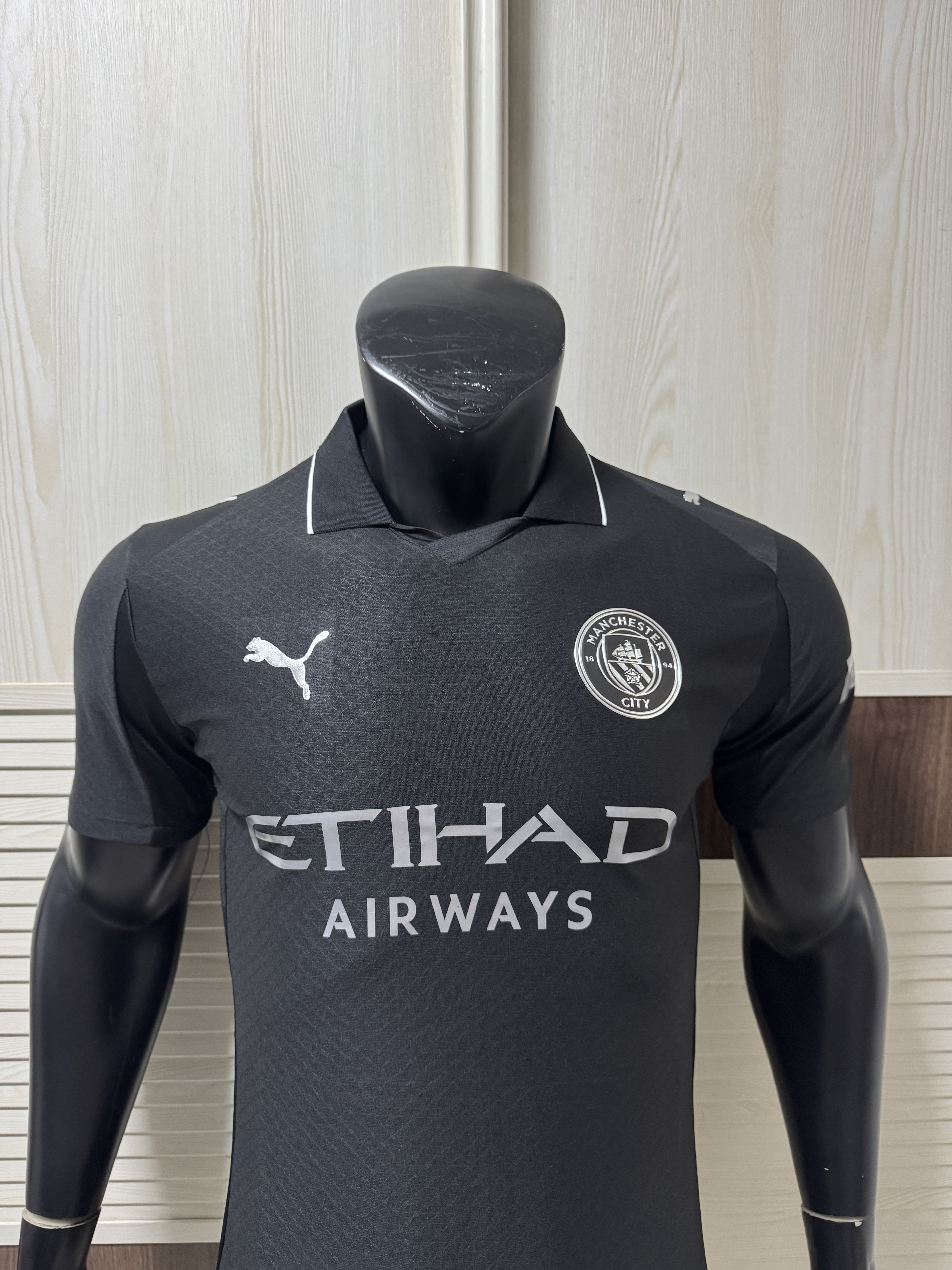 Puma Manchester City 2526 Away Shirt